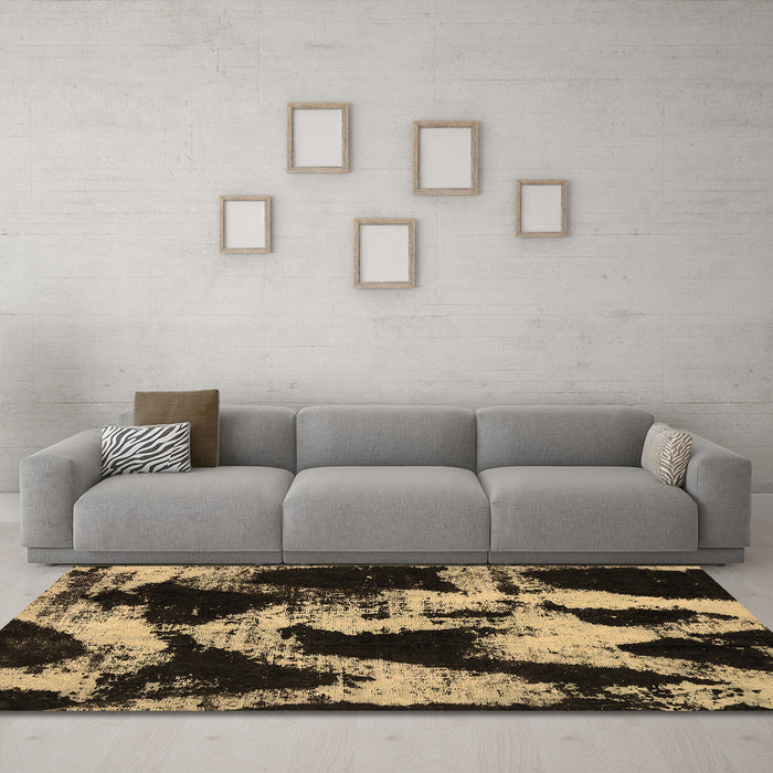 Machine Washable Abstract Brown Modern Rug in a Living Room,, wshabs756brn