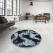 Round Abstract Columbia Blue Modern Rug in a Office, abs756