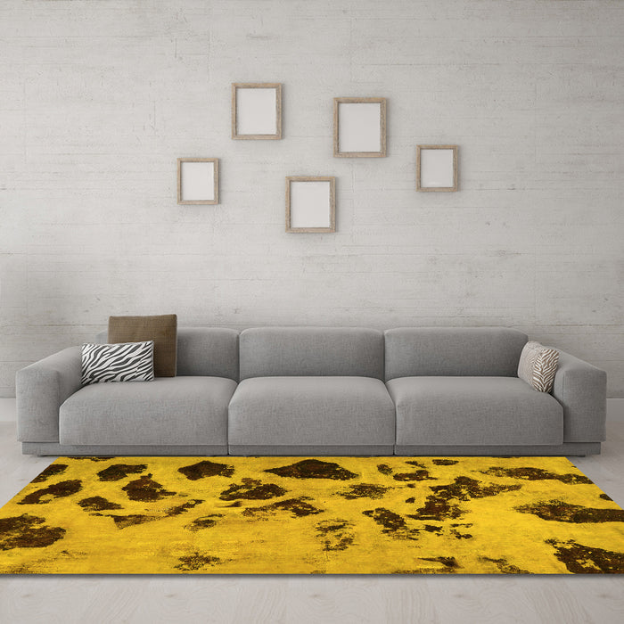 Machine Washable Abstract Yellow Modern Rug in a Living Room, wshabs760yw