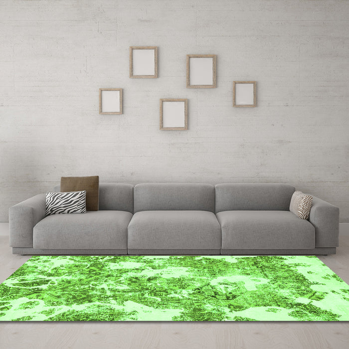 Machine Washable Abstract Green Modern Area Rugs in a Living Room,, wshabs764grn