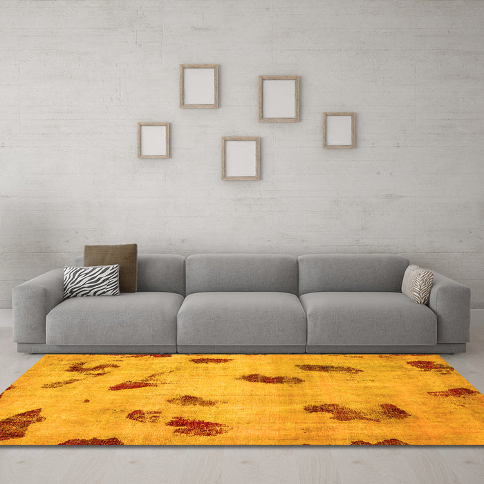 Machine Washable Abstract Yellow Modern Rug in a Living Room, wshabs765yw
