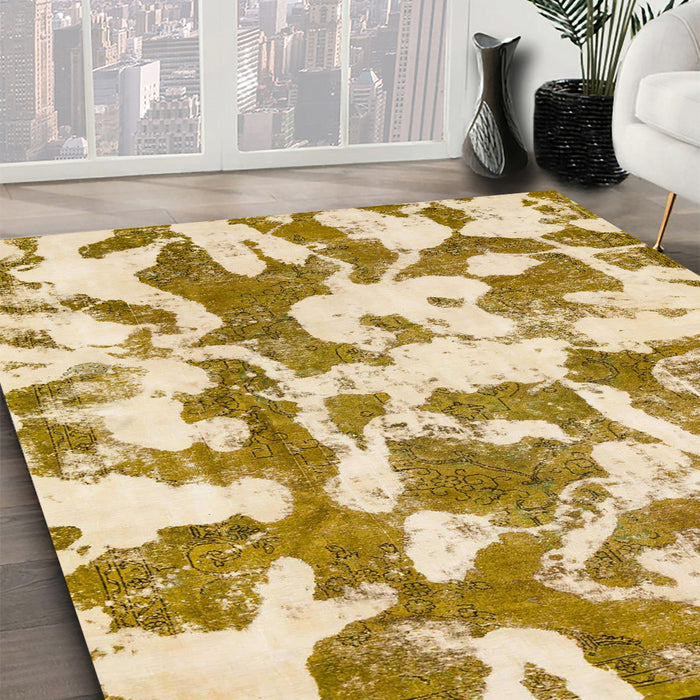 Machine Washable Abstract Sun Yellow Rug in a Family Room, wshabs770
