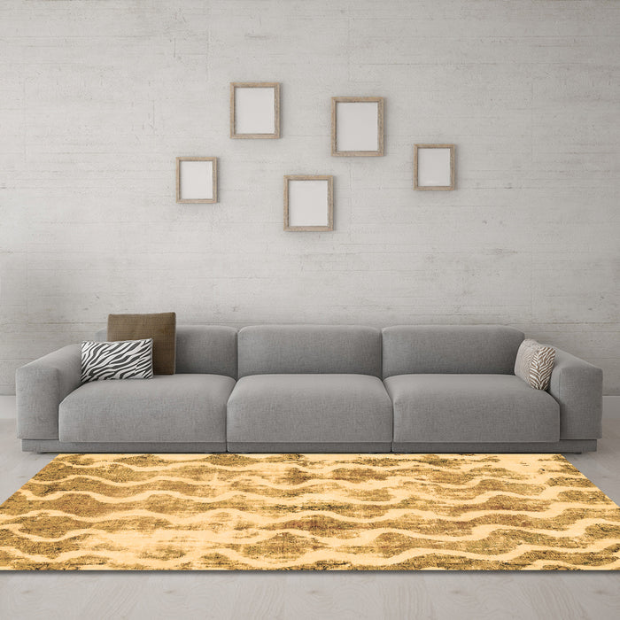 Machine Washable Abstract Brown Modern Rug in a Living Room,, wshabs771brn