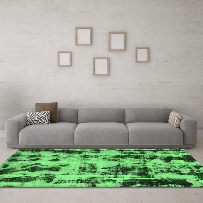 Machine Washable Abstract Emerald Green Modern Area Rugs in a Living Room,, wshabs772emgrn