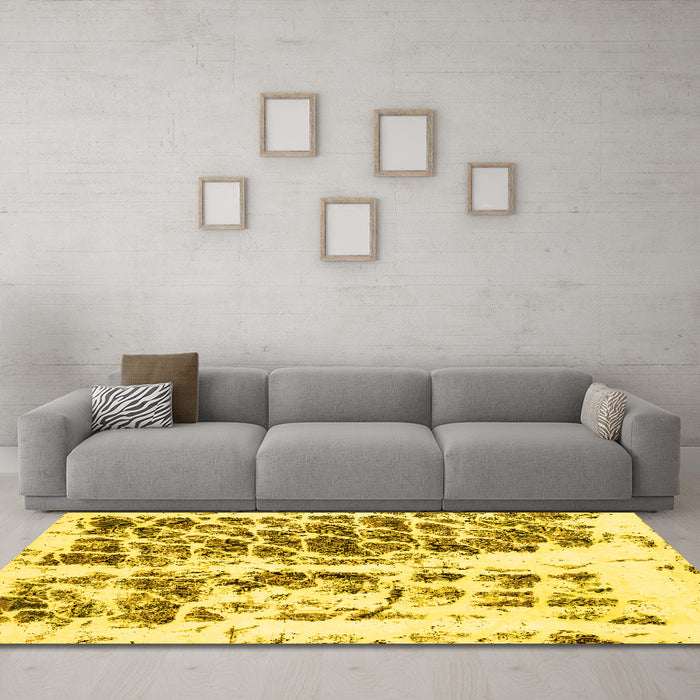 Machine Washable Abstract Yellow Modern Rug in a Living Room, wshabs773yw