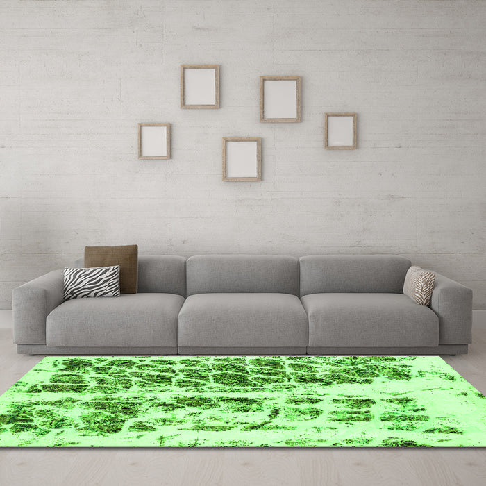 Machine Washable Abstract Green Modern Area Rugs in a Living Room,, wshabs773grn