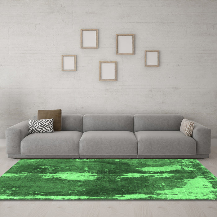 Machine Washable Abstract Emerald Green Modern Area Rugs in a Living Room,, wshabs777emgrn