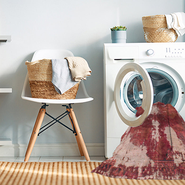 Machine Washable Abstract Red Rug in a Washing Machine, wshabs777