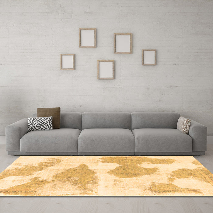 Machine Washable Abstract Brown Modern Rug in a Living Room,, wshabs780brn