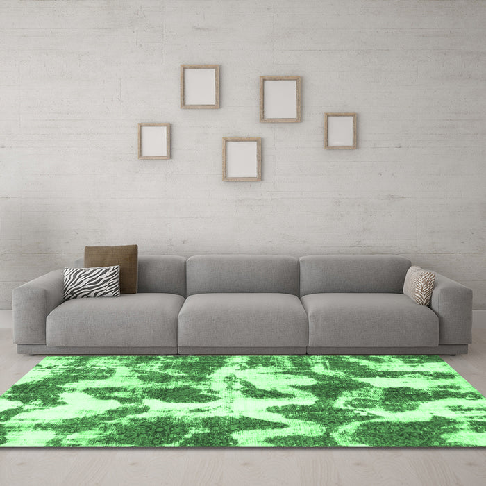 Machine Washable Abstract Emerald Green Modern Area Rugs in a Living Room,, wshabs782emgrn