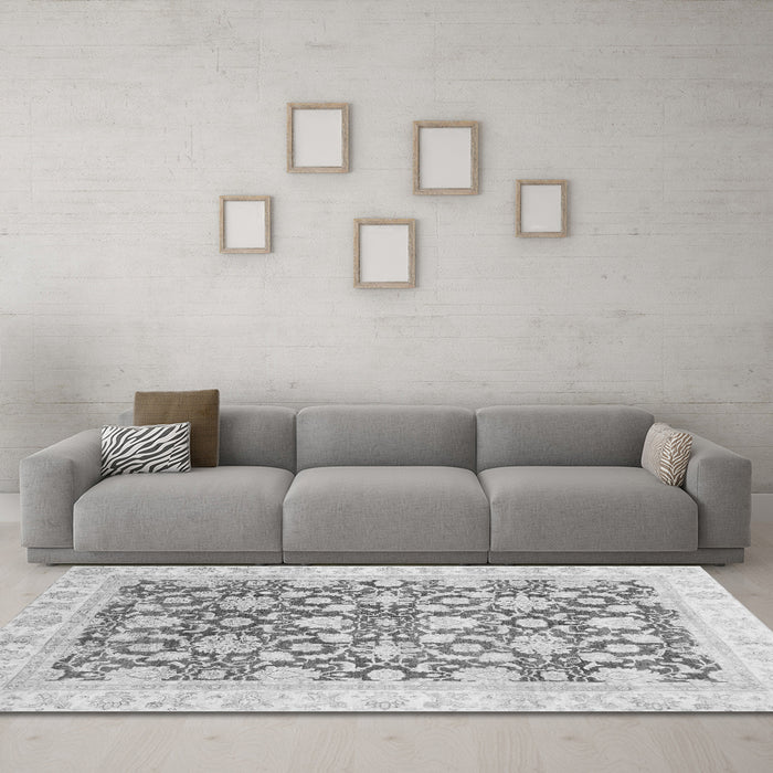 Machine Washable Oriental Gray Traditional Rug in a Living Room,, wshabs791gry