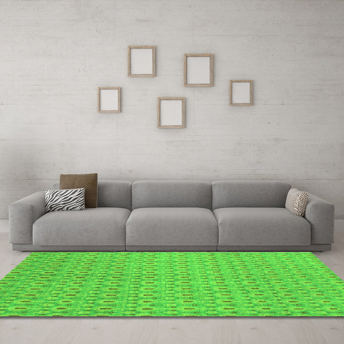 Machine Washable Abstract Green Modern Area Rugs in a Living Room,, wshabs800grn