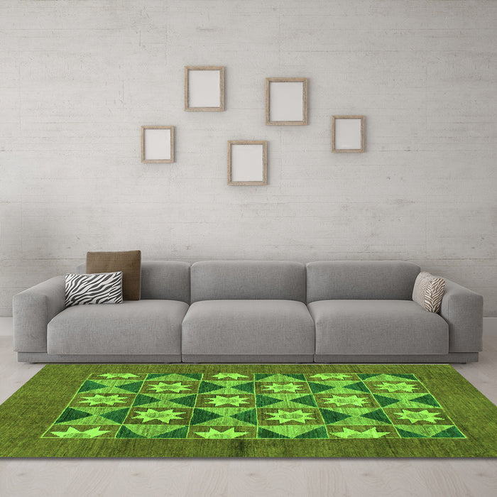 Machine Washable Abstract Green Modern Area Rugs in a Living Room,, wshabs810grn
