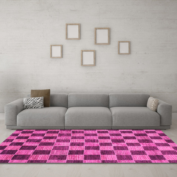 Machine Washable Checkered Pink Modern Rug in a Living Room, wshabs811pnk