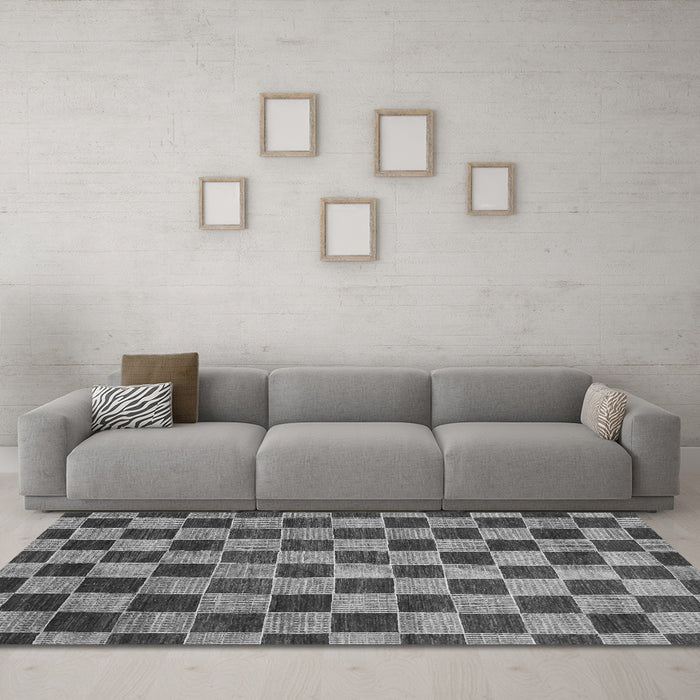 Machine Washable Checkered Gray Modern Rug in a Living Room,, wshabs811gry