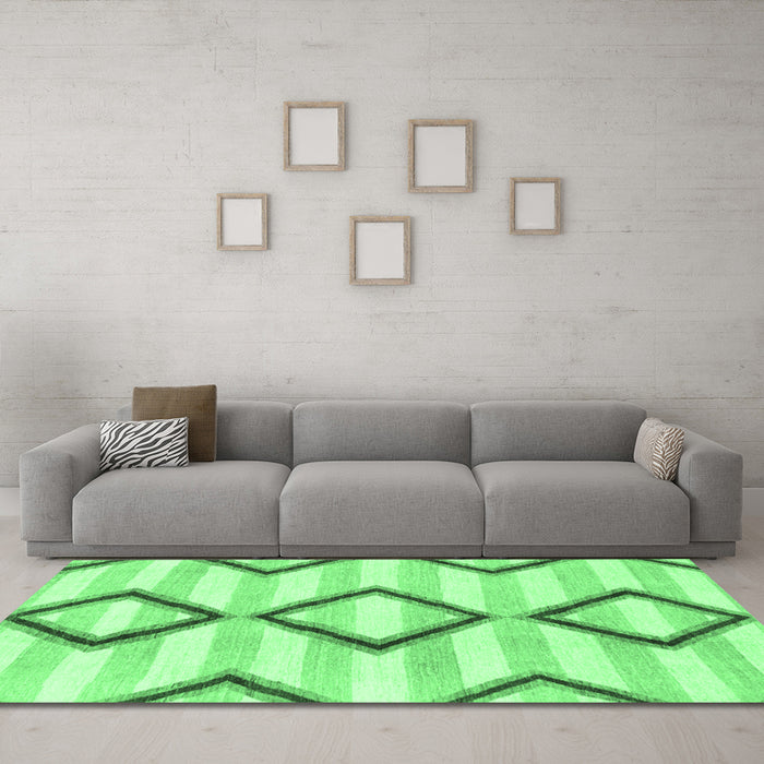 Machine Washable Abstract Emerald Green Modern Area Rugs in a Living Room,, wshabs814emgrn