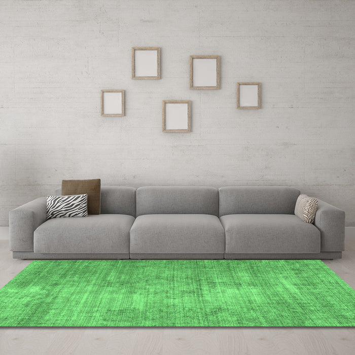Machine Washable Abstract Emerald Green Modern Area Rugs in a Living Room,, wshabs824emgrn