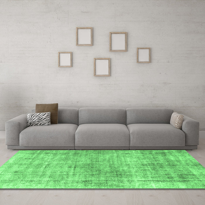 Machine Washable Abstract Emerald Green Modern Area Rugs in a Living Room,, wshabs827emgrn