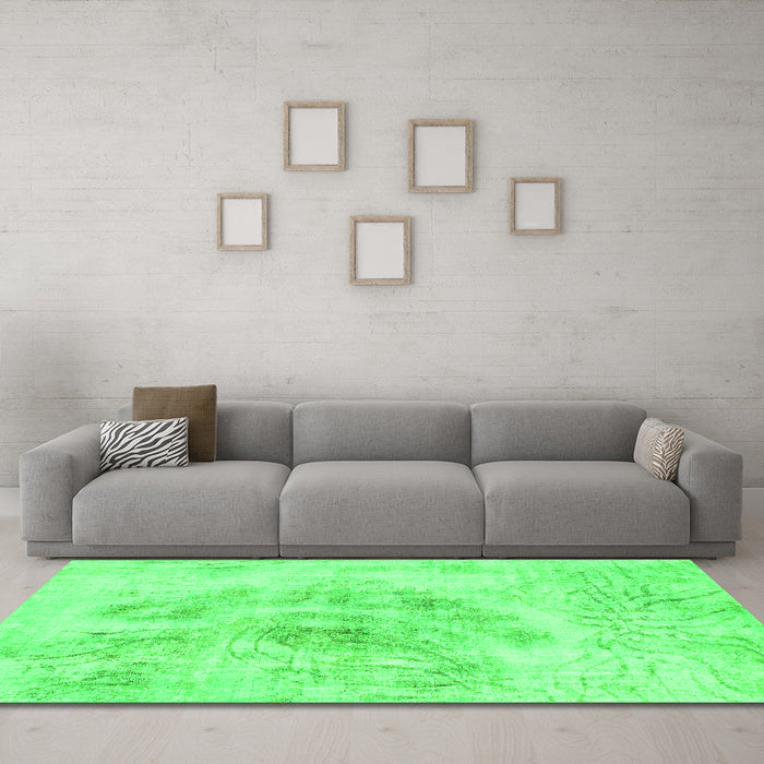 Machine Washable Abstract Green Modern Area Rugs in a Living Room,, wshabs829grn