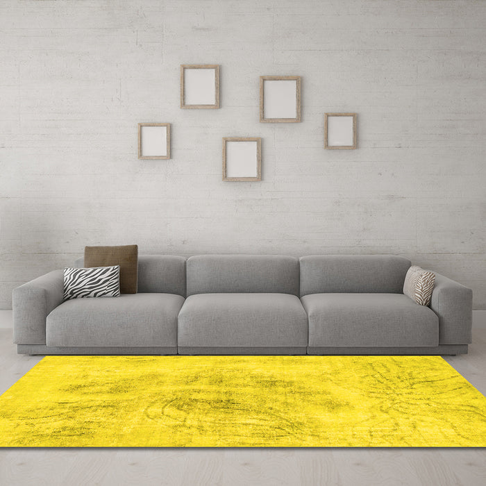 Machine Washable Abstract Yellow Modern Rug in a Living Room, wshabs829yw