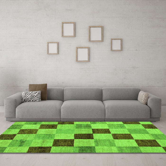 Machine Washable Checkered Green Modern Area Rugs in a Living Room,, wshabs82grn