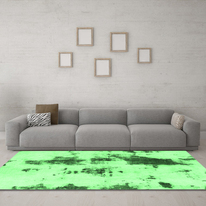 Machine Washable Abstract Emerald Green Modern Area Rugs in a Living Room,, wshabs831emgrn