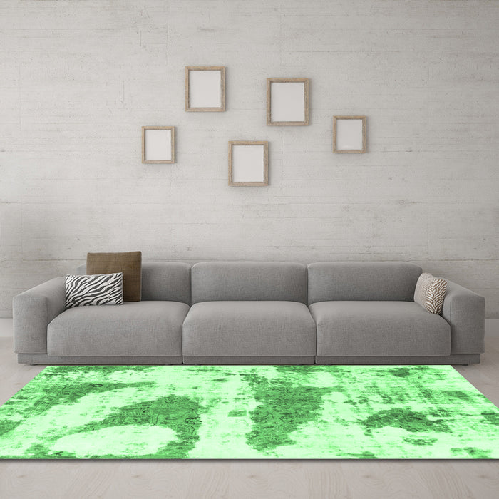 Machine Washable Abstract Emerald Green Modern Area Rugs in a Living Room,, wshabs834emgrn