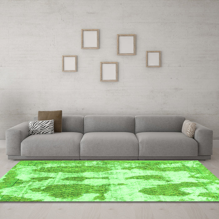Machine Washable Abstract Green Modern Area Rugs in a Living Room,, wshabs840grn