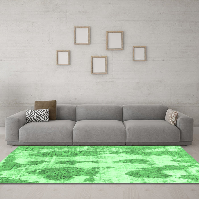 Machine Washable Abstract Emerald Green Modern Area Rugs in a Living Room,, wshabs840emgrn