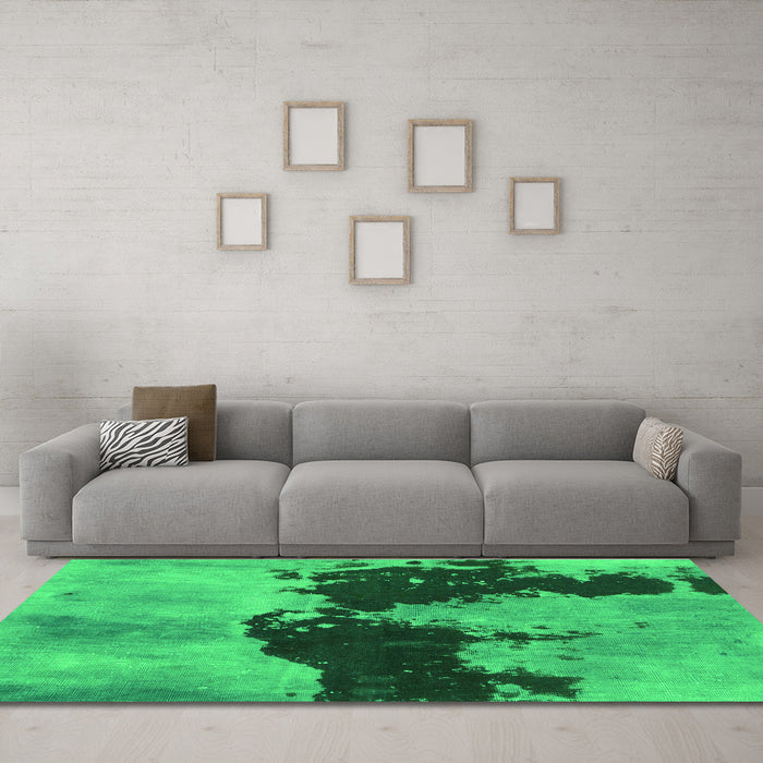 Machine Washable Abstract Green Modern Area Rugs in a Living Room,, wshabs844grn