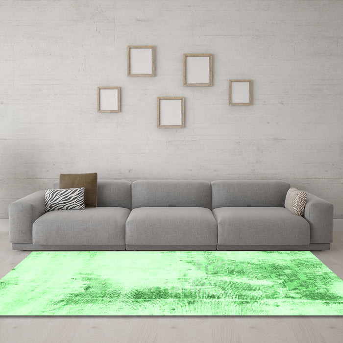 Machine Washable Abstract Emerald Green Modern Area Rugs in a Living Room,, wshabs845emgrn
