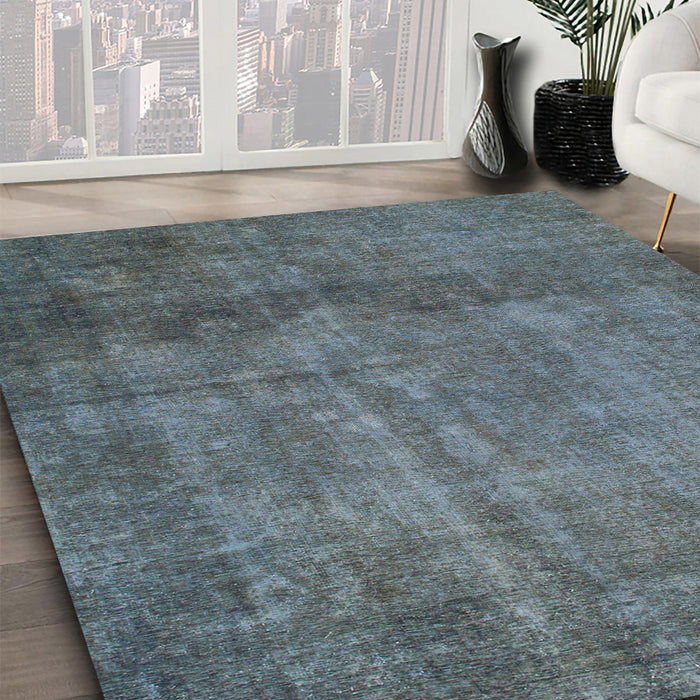 Machine Washable Abstract Light Slate Gray Rug in a Family Room, wshabs851
