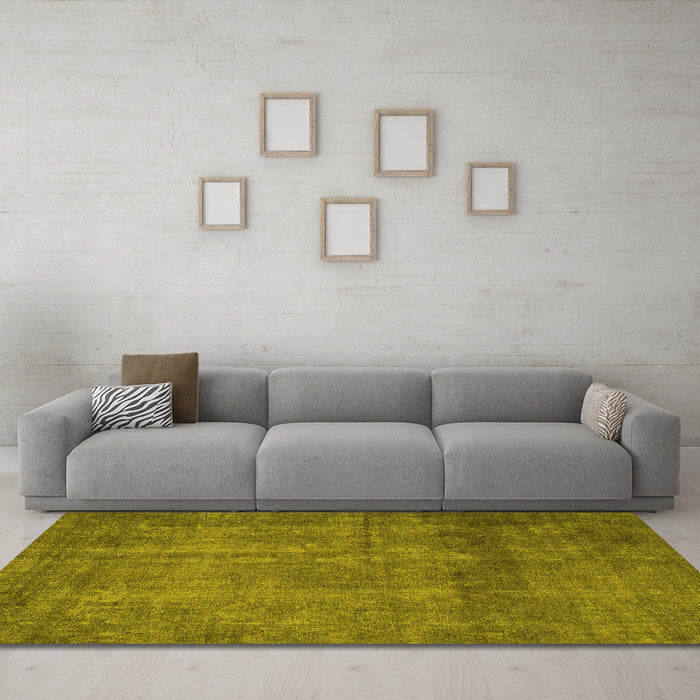 Machine Washable Abstract Yellow Modern Rug in a Living Room, wshabs851yw