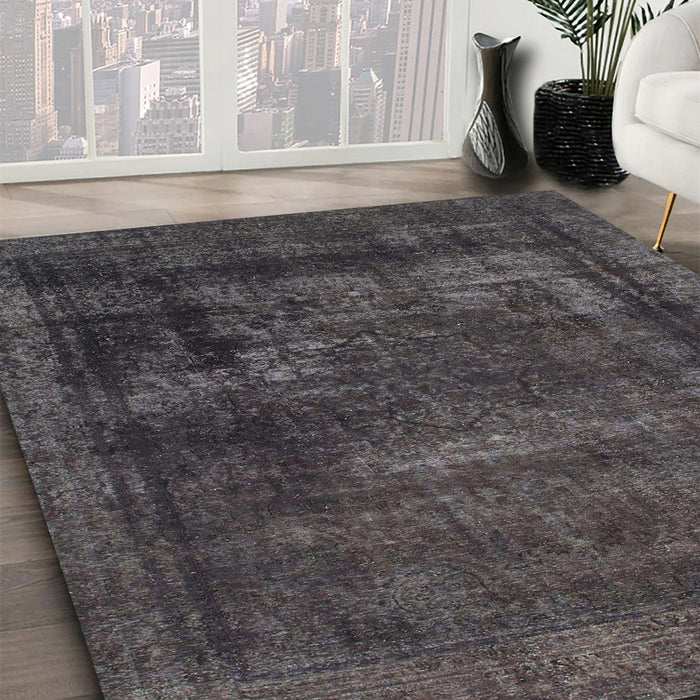 Machine Washable Abstract Black Rug in a Family Room, wshabs852