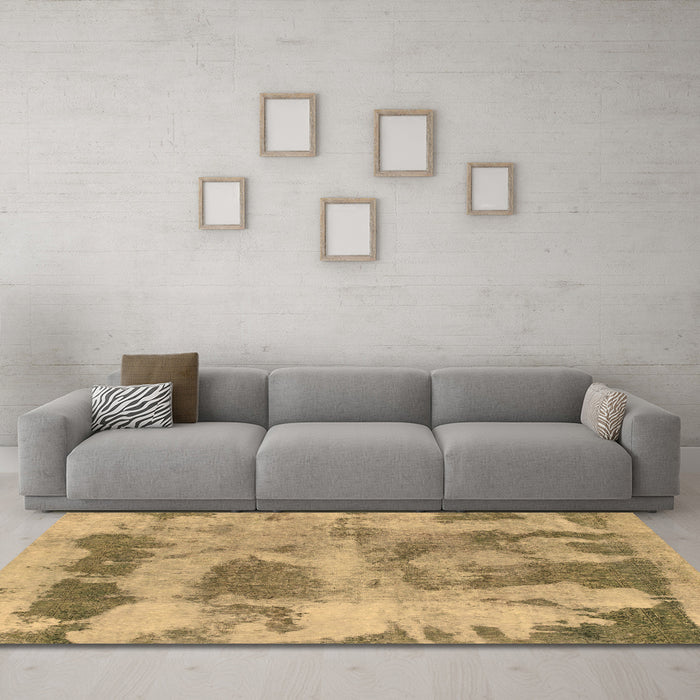 Machine Washable Abstract Brown Modern Rug in a Living Room,, wshabs853brn