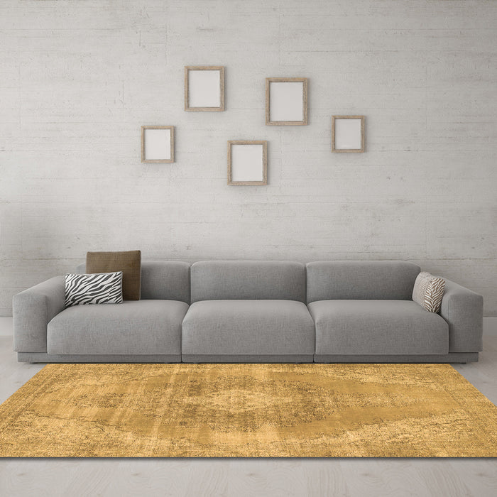 Machine Washable Abstract Brown Modern Rug in a Living Room,, wshabs854brn