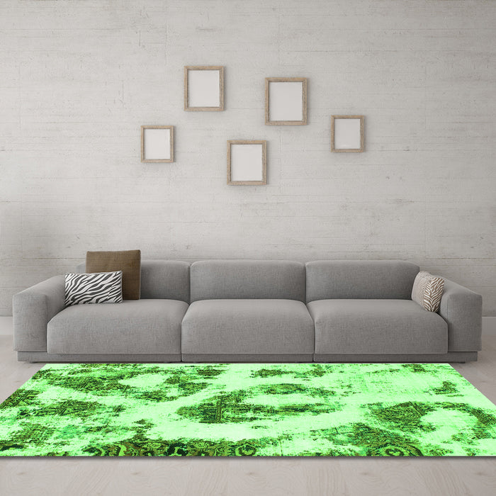 Machine Washable Abstract Green Modern Area Rugs in a Living Room,, wshabs855grn