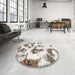 Round Machine Washable Abstract Ash White Beige Rug in a Office, wshabs855