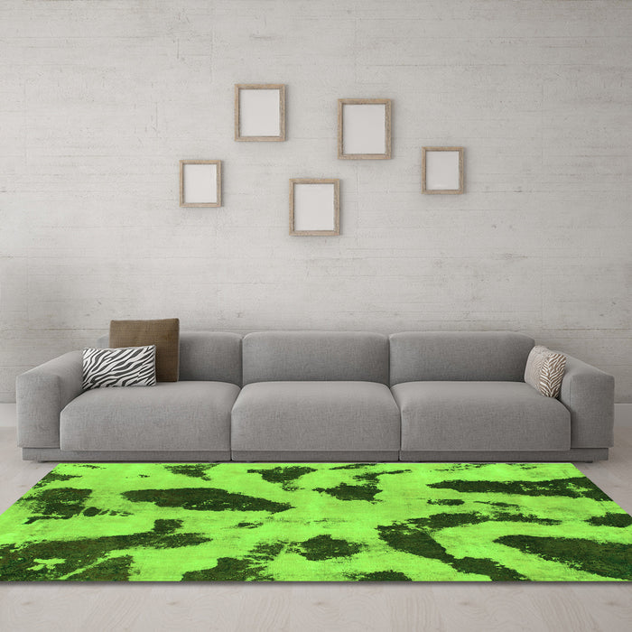 Machine Washable Abstract Green Modern Area Rugs in a Living Room,, wshabs859grn