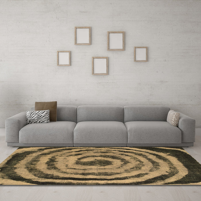 Machine Washable Abstract Brown Modern Rug in a Living Room,, wshabs860brn