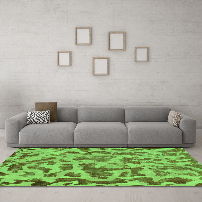 Machine Washable Abstract Green Modern Area Rugs in a Living Room,, wshabs862grn