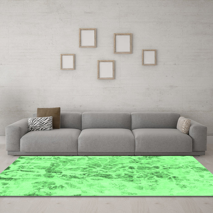 Machine Washable Abstract Emerald Green Modern Area Rugs in a Living Room,, wshabs864emgrn