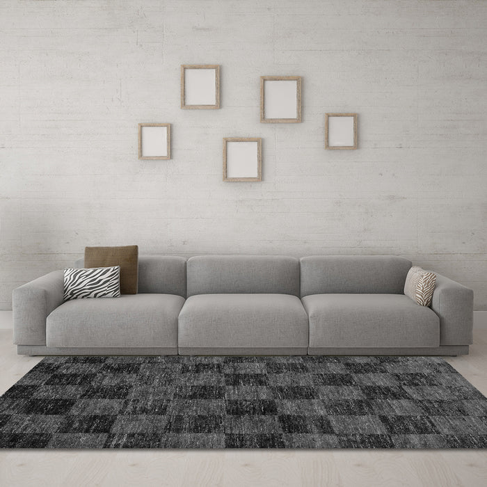 Machine Washable Checkered Gray Modern Rug in a Living Room,, wshabs86gry