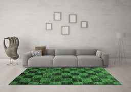 Machine Washable Checkered Emerald Green Modern Area Rugs in a Living Room,, wshabs86emgrn