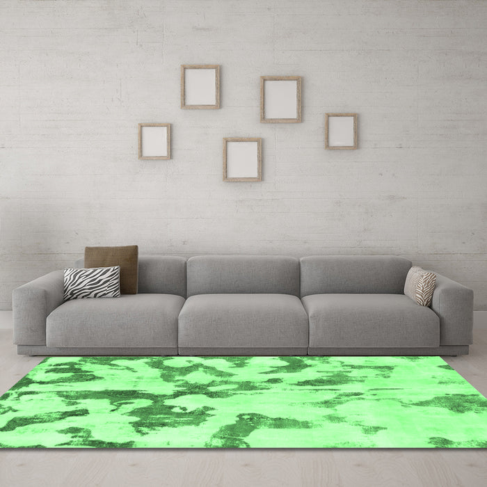 Machine Washable Abstract Emerald Green Modern Area Rugs in a Living Room,, wshabs871emgrn