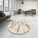 Round Abstract Gold Modern Rug in a Office, abs874