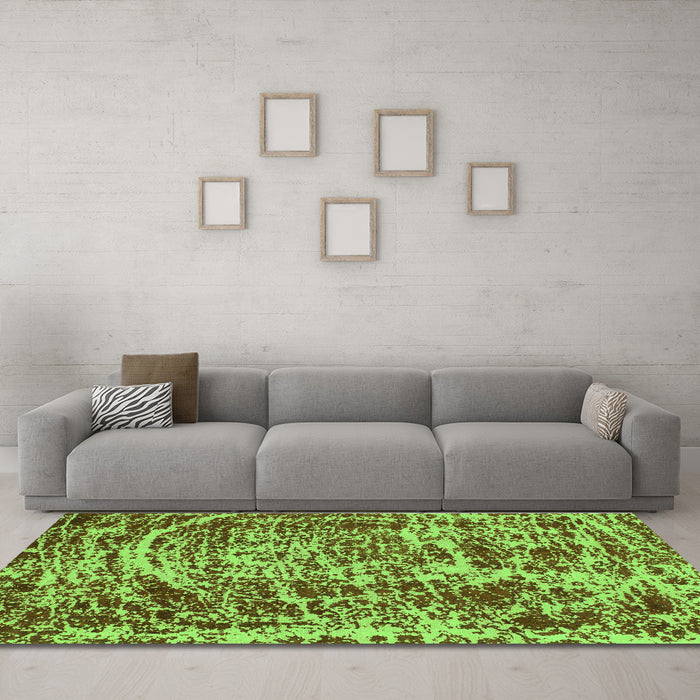 Machine Washable Abstract Green Modern Area Rugs in a Living Room,, wshabs881grn