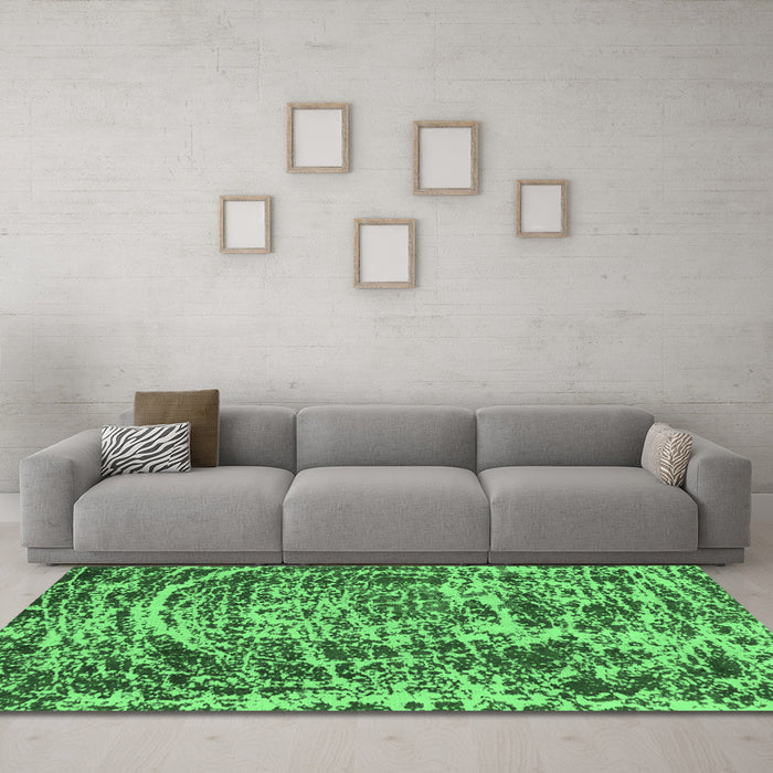Machine Washable Abstract Emerald Green Modern Area Rugs in a Living Room,, wshabs881emgrn