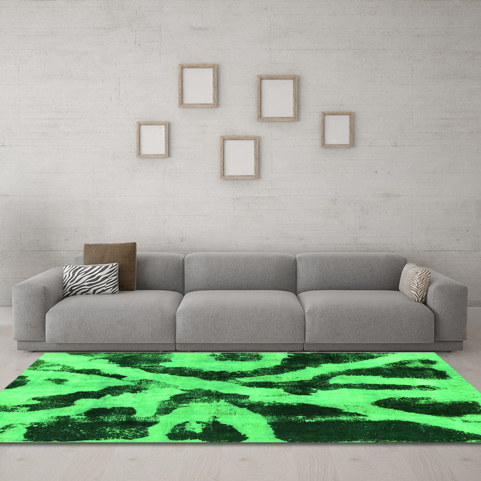 Machine Washable Abstract Green Modern Area Rugs in a Living Room,, wshabs882grn