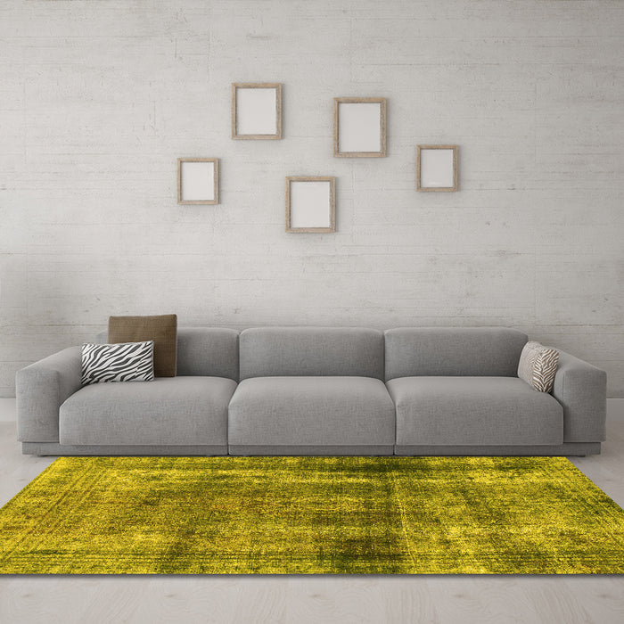 Machine Washable Abstract Yellow Modern Rug in a Living Room, wshabs883yw